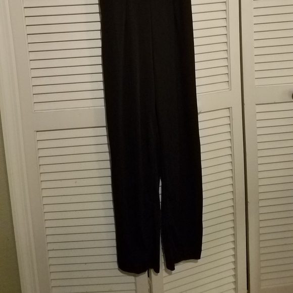 Romper - Picture 2 of 4